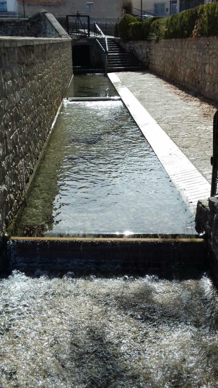 Albergue "El Rio" Cella Zewnętrze zdjęcie